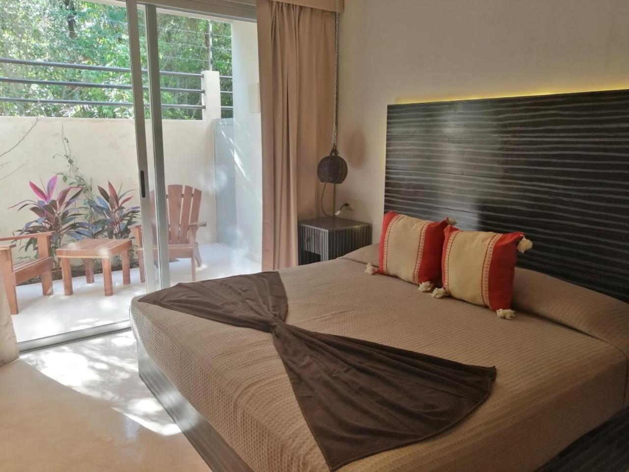 Alma De Flores Private Pools Suites ตูลุม ภายนอก รูปภาพ