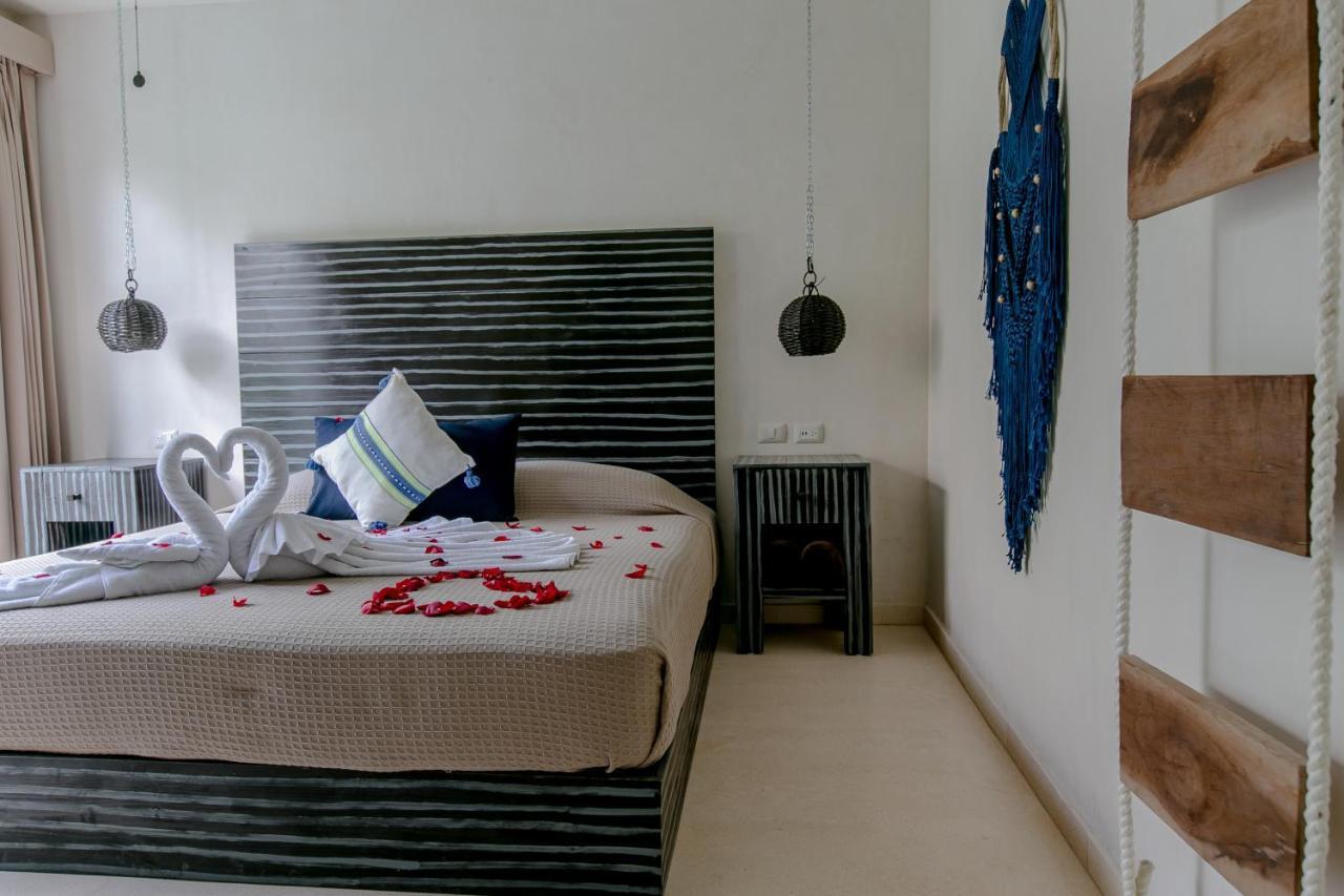 Alma De Flores Private Pools Suites ตูลุม ภายนอก รูปภาพ