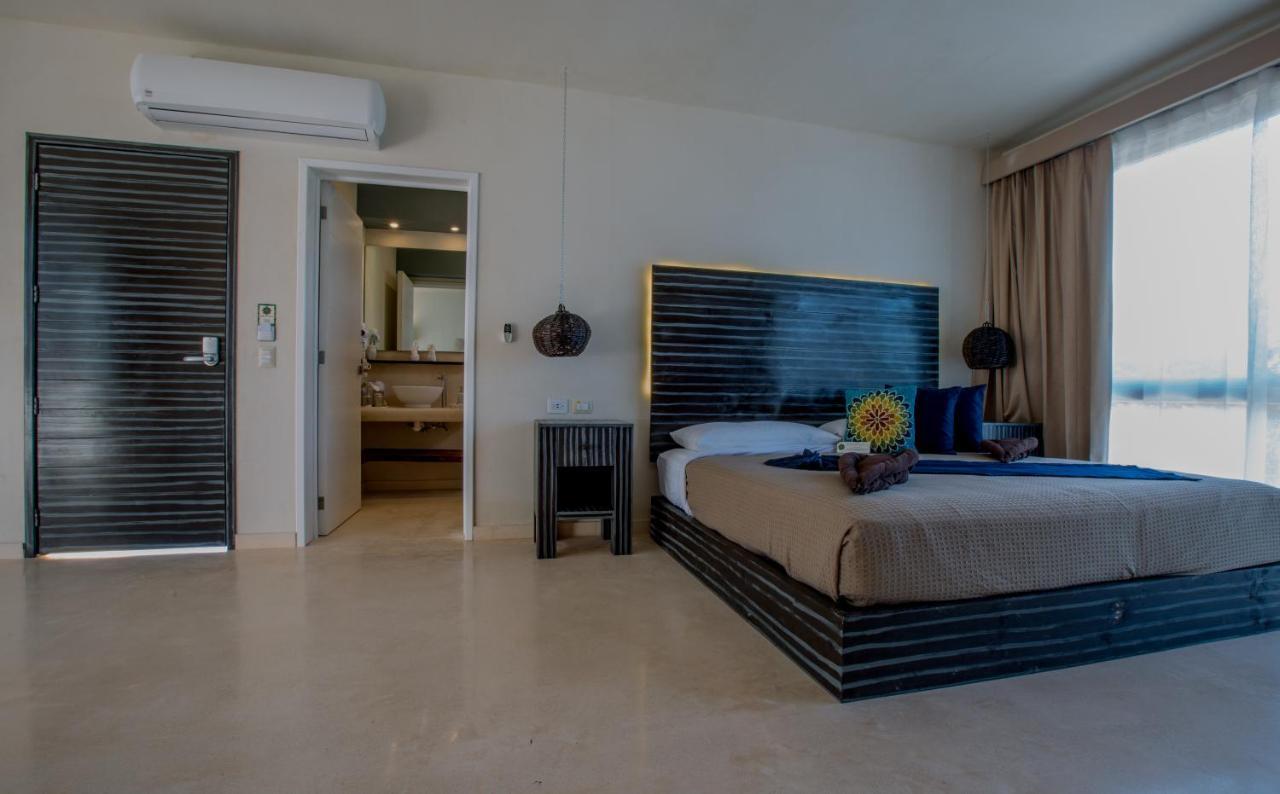 Alma De Flores Private Pools Suites ตูลุม ภายนอก รูปภาพ